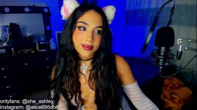 Image 10 of alice666doll Stream on Chaturbate on 1 month ago