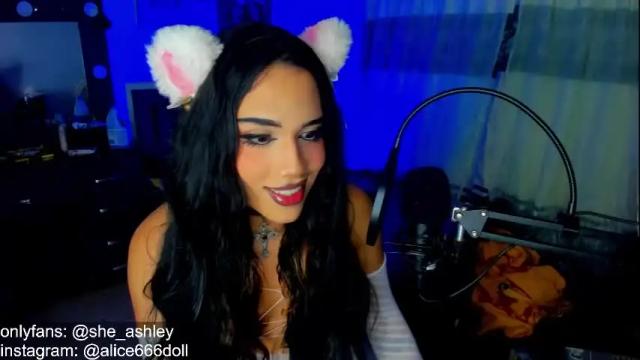 Image 3 of alice666doll Stream on Chaturbate on 1 month ago