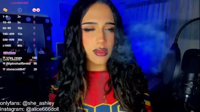 Image 12 of alice666doll Stream on Chaturbate on 22 days ago