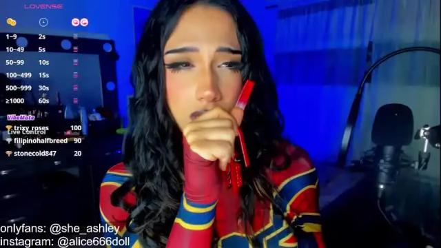 Image 4 of alice666doll Stream on Chaturbate on 22 days ago