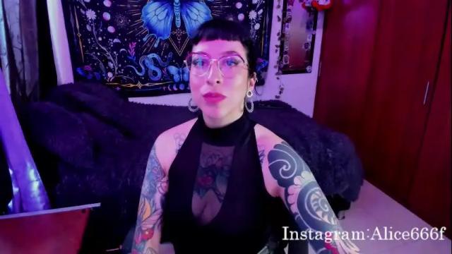 Image 10 of alice666f Stream on Chaturbate on 1 month ago