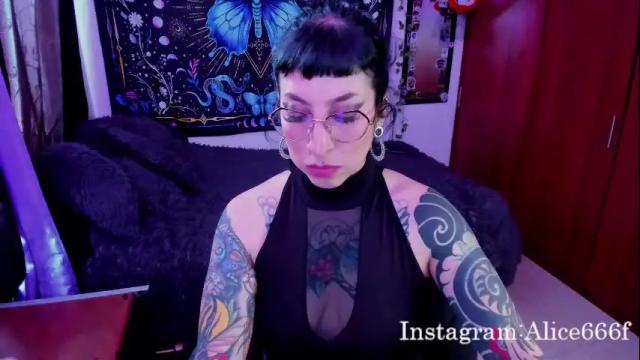 Image 3 of alice666f Stream on Chaturbate on 1 month ago