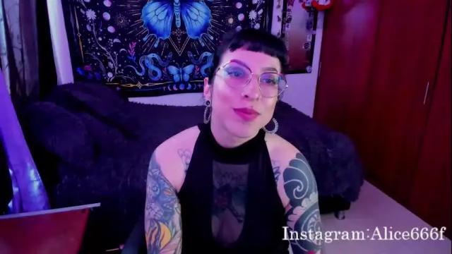 Image 8 of alice666f Stream on Chaturbate on 1 month ago