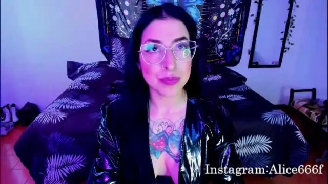 Image 4 of alice666f Stream on Chaturbate on 1 month ago