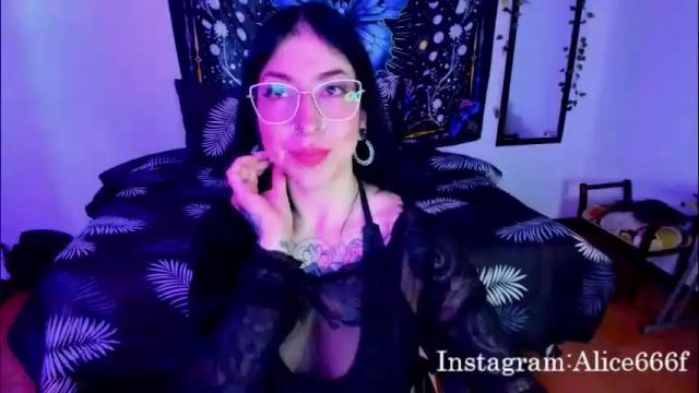 Image 4 of alice666f Stream on Chaturbate on 1 month ago