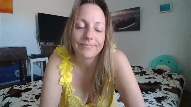 Image 7 of alice8363 Stream on Chaturbate on 2 months ago