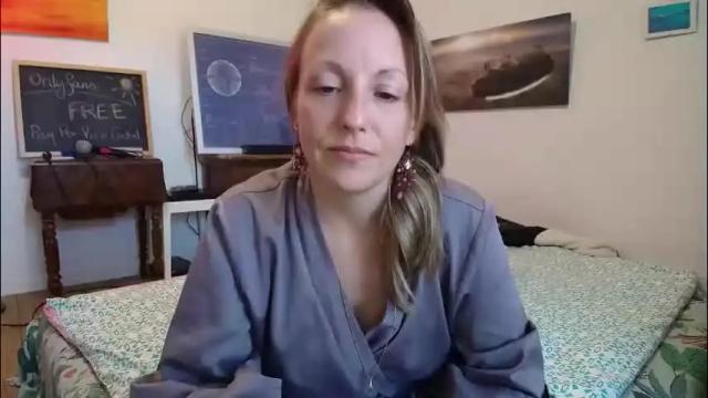 Image 2 of alice8363 Stream on Chaturbate on 1 month ago