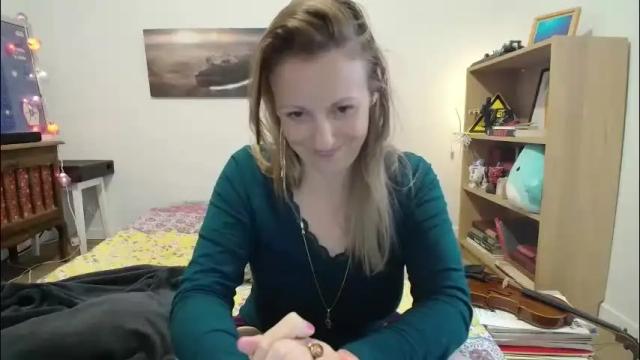 Image 12 of alice8363 Stream on Chaturbate on 6 days ago