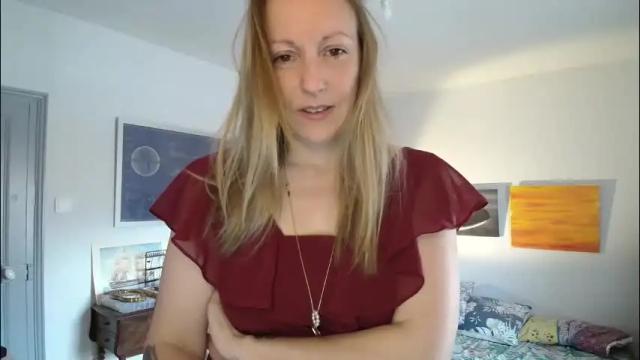 Image 2 of alice8363 Stream on Chaturbate on 2 days ago