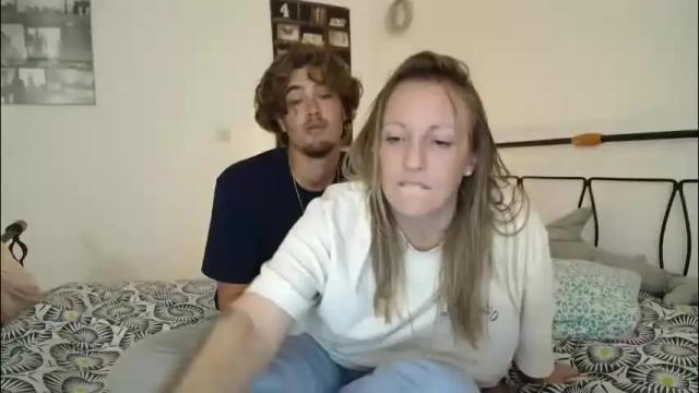 Image 4 of alice8363 Stream on Chaturbate on 2 months ago