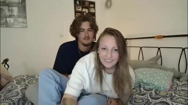 Image 8 of alice8363 Stream on Chaturbate on 2 months ago