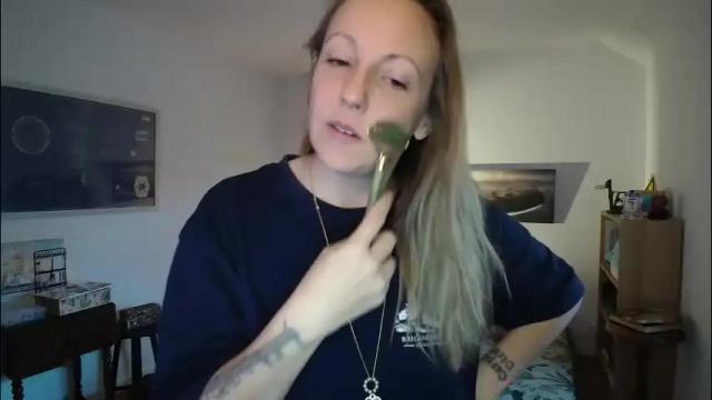 Image 2 of alice8363 Stream on Chaturbate on 2 months ago