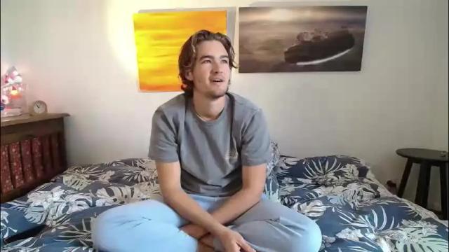 Image 3 of alice8363 Stream on Chaturbate on 1 month ago