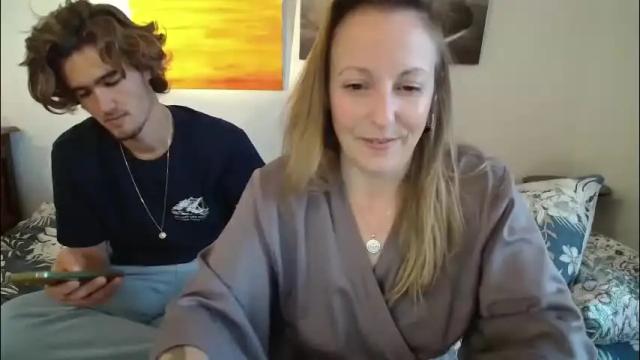 Image 2 of alice8363 Stream on Chaturbate on 1 month ago