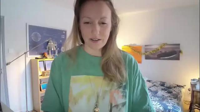 Image 2 of alice8363 Stream on Chaturbate on 18 days ago