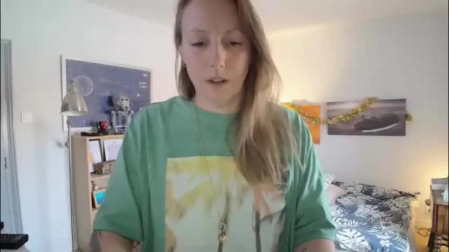 Image 8 of alice8363 Stream on Chaturbate on 18 days ago