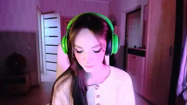 Image 3 of alice__aris Stream on Chaturbate on 1 month ago