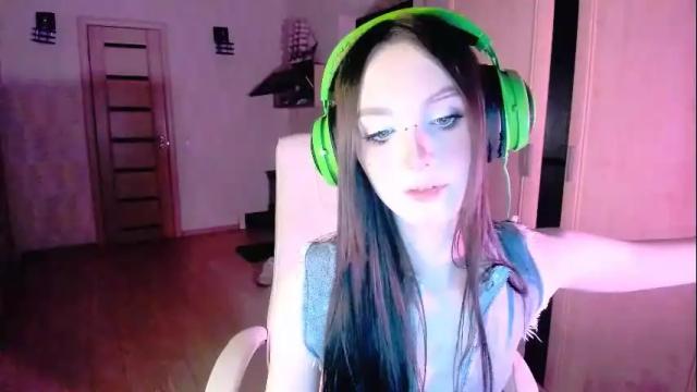 Image 10 of alice__aris Stream on Chaturbate on 1 month ago