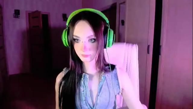 Image 6 of alice__aris Stream on Chaturbate on 1 month ago
