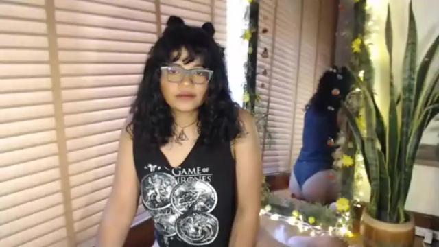 Image 4 of alice__knox Stream on Chaturbate on 18 months ago