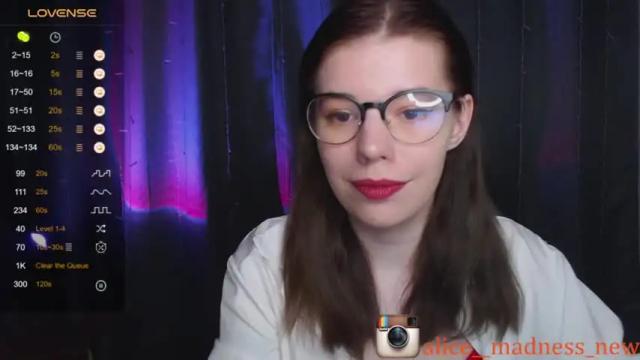Image 12 of alice__madness Stream on Chaturbate on 15 months ago