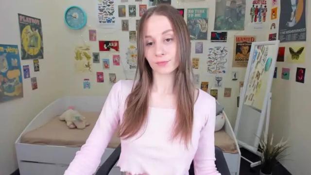 Image 11 of alice__practice Stream on Chaturbate on 18 months ago