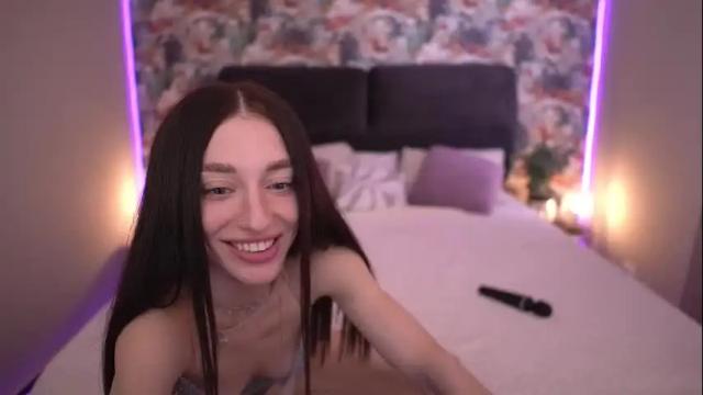 Image 4 of alice_arwen_ Stream on Chaturbate on 1 month ago