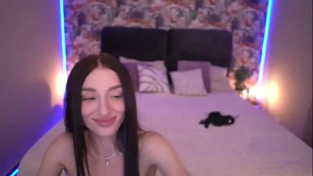 Image 3 of alice_arwen_ Stream on Chaturbate on 11 days ago