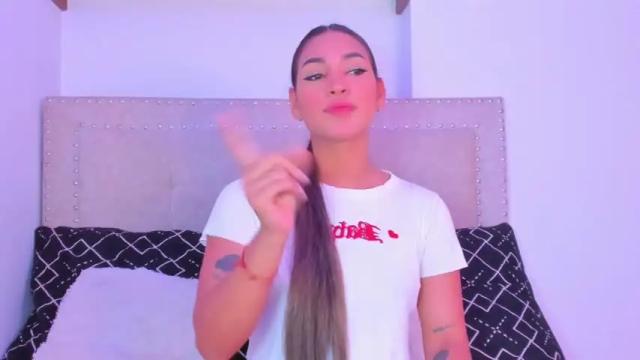 Image 7 of alice_bel Stream on Chaturbate on 18 months ago
