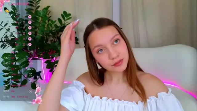 Image 6 of alice_charmy Stream on Chaturbate on 2 months ago