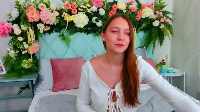 Image 6 of alice_charmy Stream on Chaturbate on 1 month ago