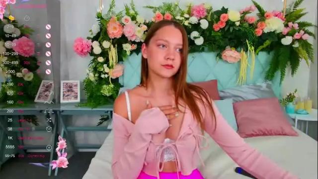 Image 11 of alice_charmy Stream on Chaturbate on 1 month ago