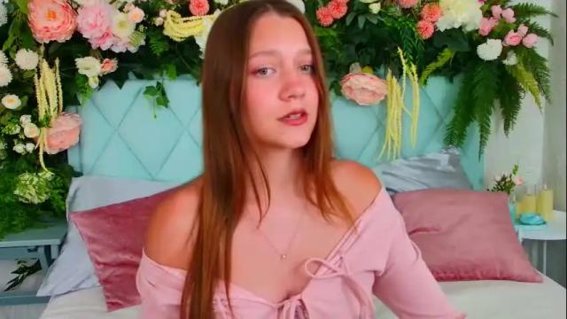 Image 4 of alice_charmy Stream on Chaturbate on 1 month ago