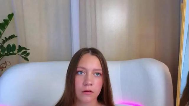 Image 12 of alice_charmy Stream on Chaturbate on 1 month ago