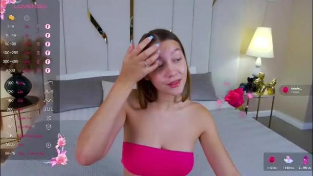 Image 3 of alice_charmy Stream on Chaturbate on 5 months ago