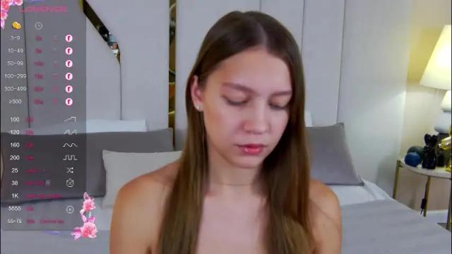 Image 7 of alice_charmy Stream on Chaturbate on 5 months ago