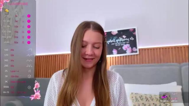 Image 10 of alice_charmy Stream on Chaturbate on 4 months ago
