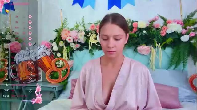 Image 8 of alice_charmy Stream on Chaturbate on 3 months ago