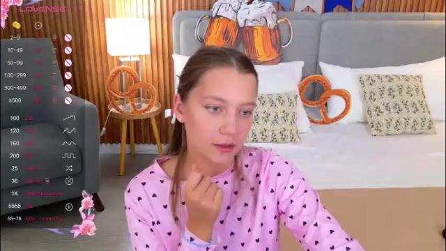 Thumbnail 1, alice_charmy's Stream at Chaturbate, 3 months ago