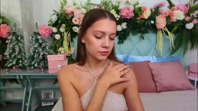 Image 11 of alice_charmy Stream on Chaturbate on 1 month ago