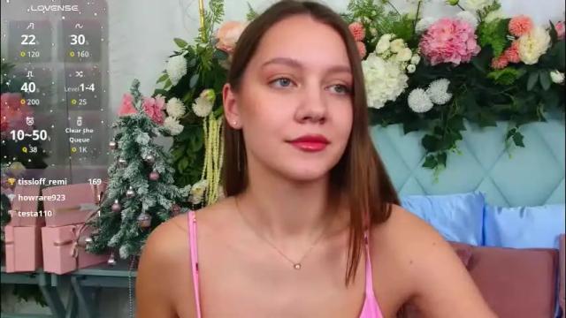Image 7 of alice_charmy Stream on Chaturbate on 23 days ago