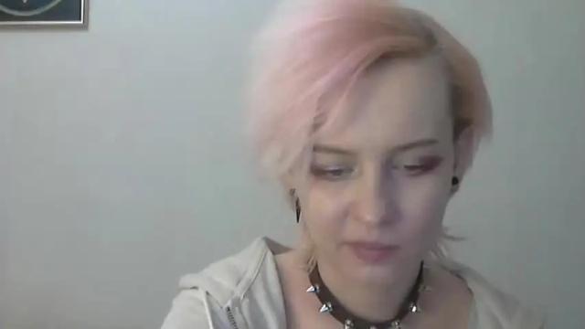 Image 10 of alice_citrus_notes Stream on Chaturbate on 18 months ago