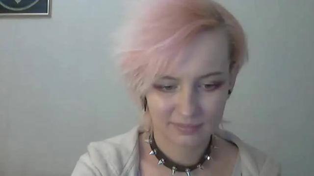 Image 4 of alice_citrus_notes Stream on Chaturbate on 18 months ago