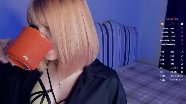 Image 10 of alice_da Stream on Chaturbate on 16 days ago