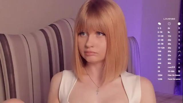 Image 8 of alice_da Stream on Chaturbate on 13 days ago