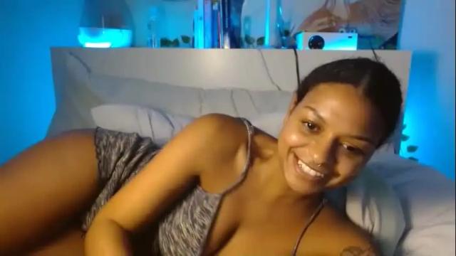 Image 2 of alice_erotica Stream on Chaturbate on 18 months ago