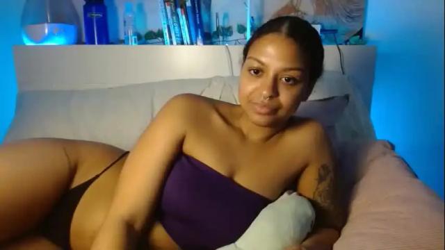 Image 12 of alice_erotica Stream on Chaturbate on 15 months ago