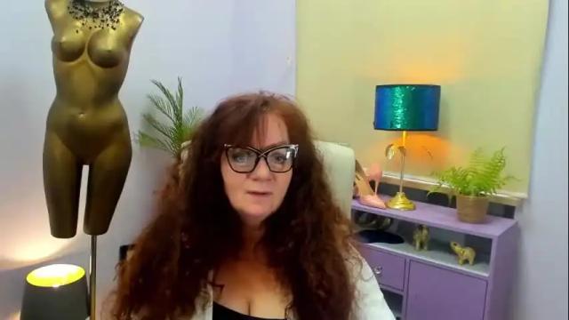 Image 7 of alice_extasy Stream on Chaturbate on 22 days ago