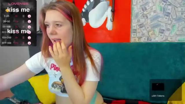Image 10 of alice_gode Stream on Chaturbate on 18 months ago