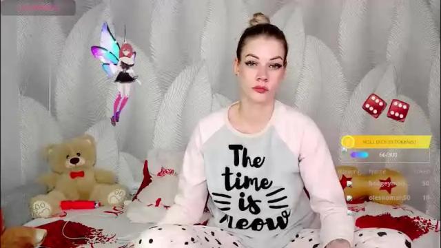 Image 8 of alice_goldd Stream on Chaturbate on 1 month ago